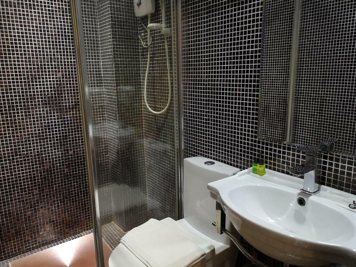 Hotel Grand Palace Ampang Kültér fotó