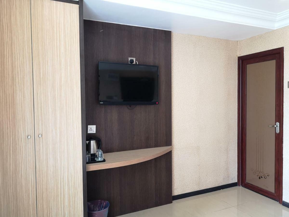 Hotel Grand Palace Ampang Kültér fotó