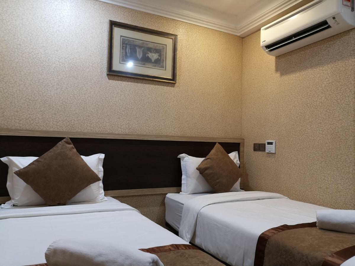 Hotel Grand Palace Ampang Kültér fotó